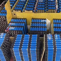 乌兰察布高价报废电池回收-上门回收锂电池-废铅酸电池回收